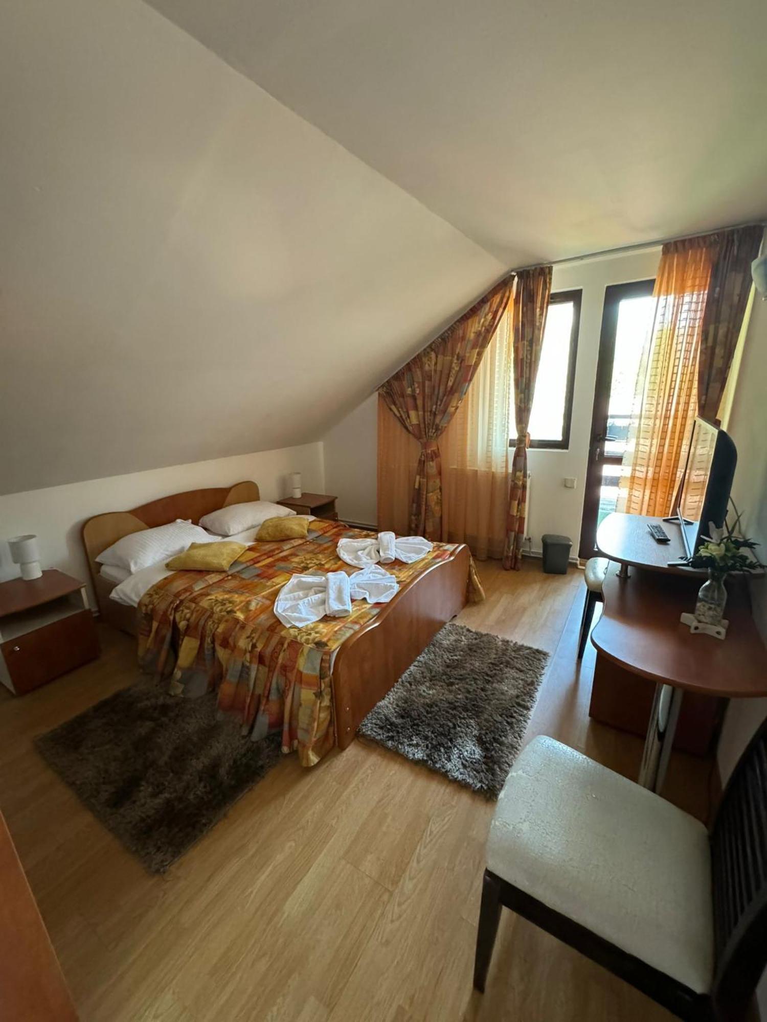 Bucura Sinaia Hotel Екстериор снимка